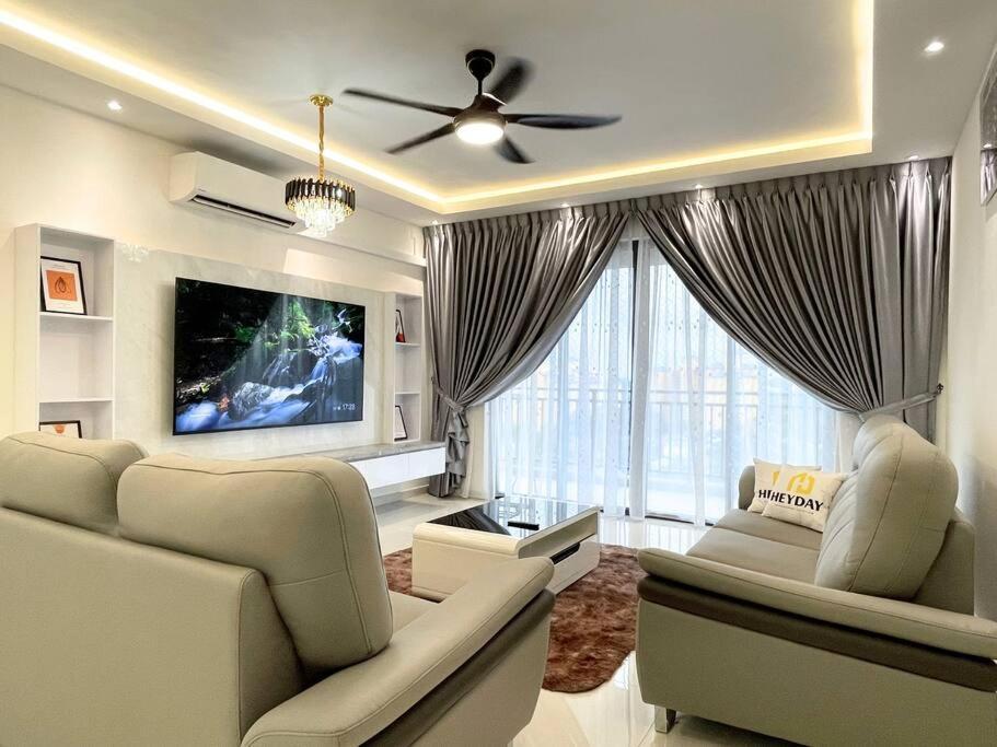 Modern Family 4bed3bath Apartment *